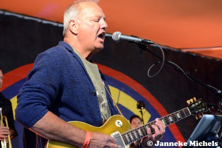 Henk Schoenmakers – Gitaar