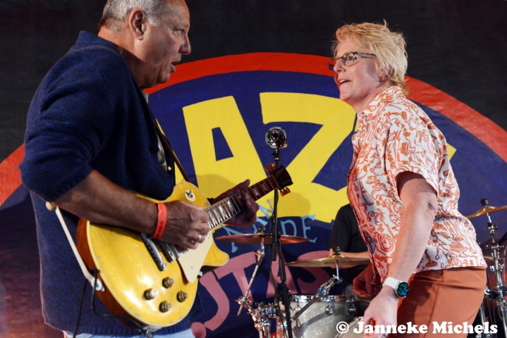 Revuelution live uitgelicht